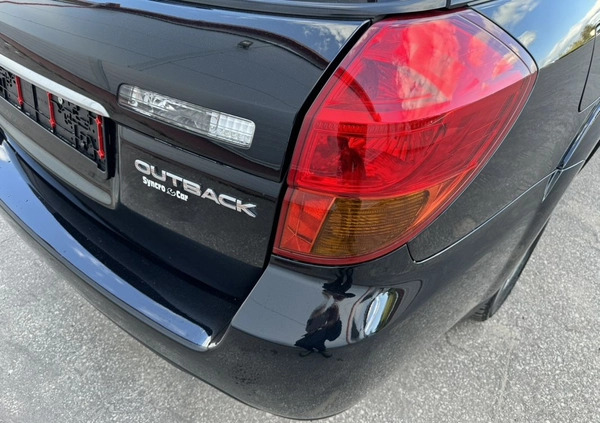 Subaru Outback cena 33500 przebieg: 256580, rok produkcji 2007 z Starachowice małe 529